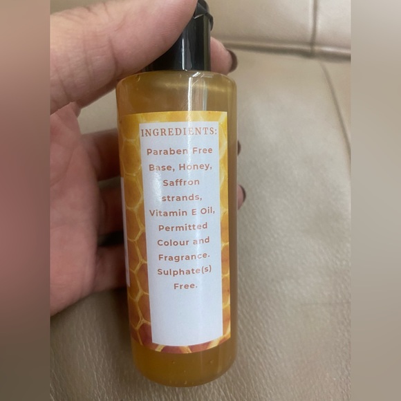 ❌❌SOLD❌❌Lovely set of body lotion,body wash,face scrub,face gel. - Picture 15 of 15